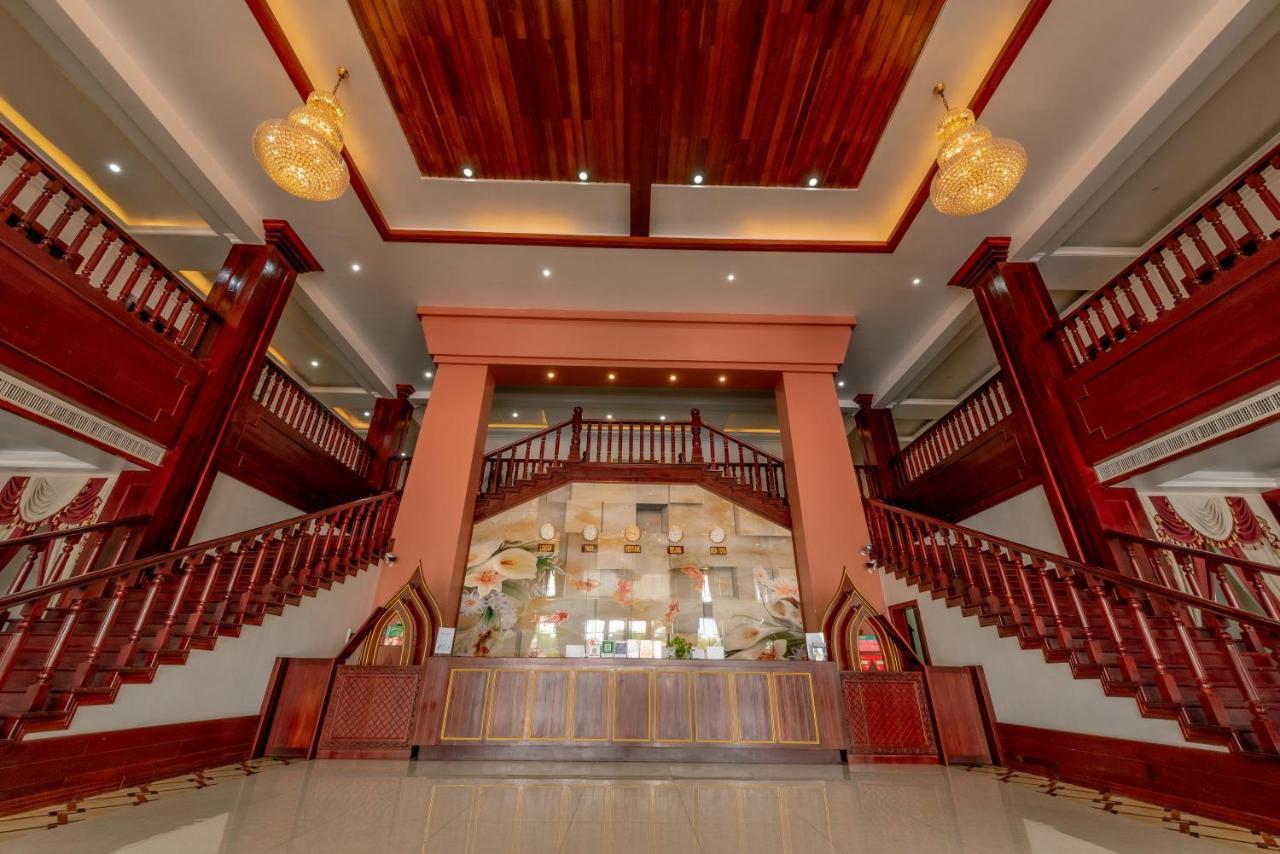 36Manor International Sport Hotel Vientiane Bagian luar foto