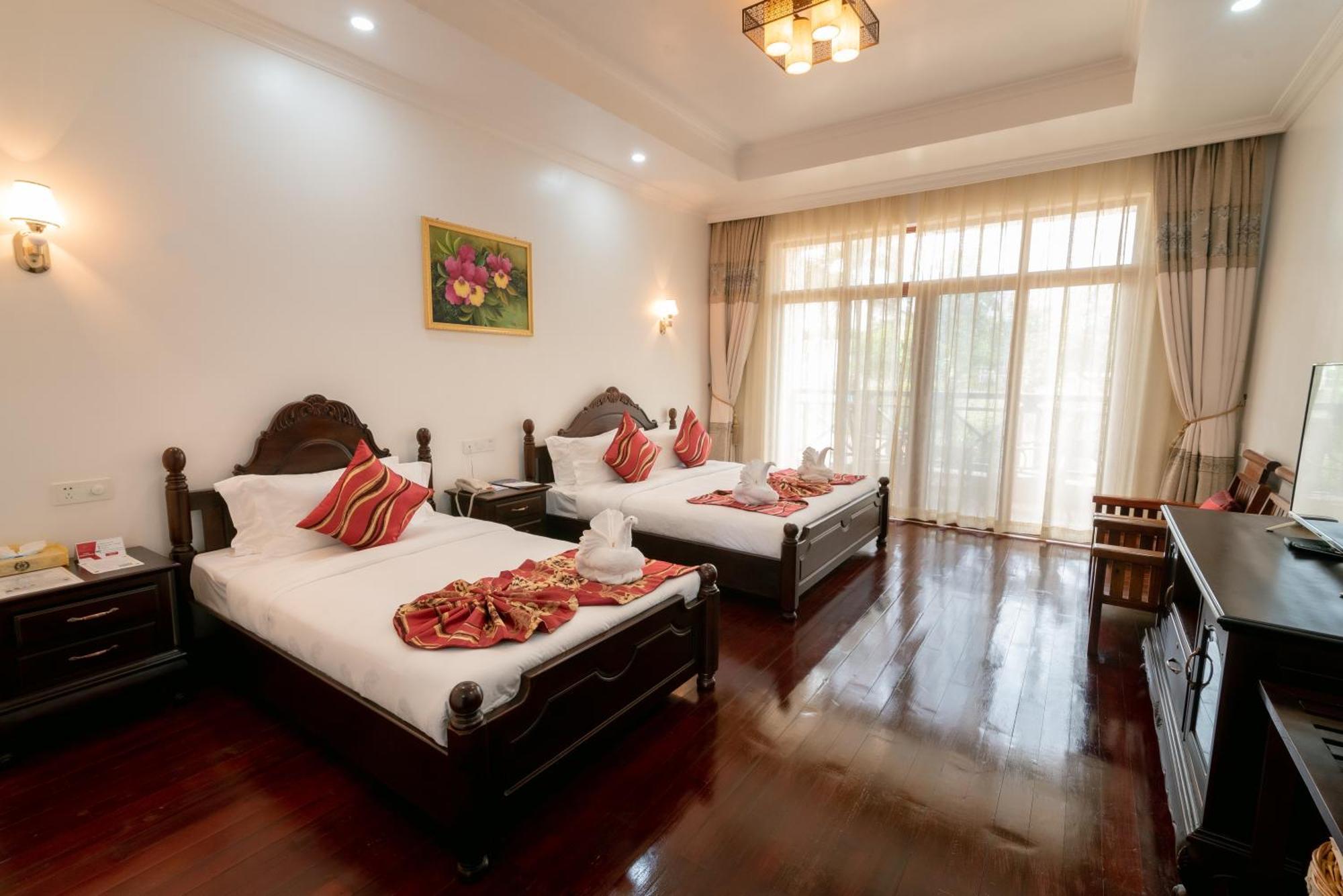 36Manor International Sport Hotel Vientiane Bagian luar foto