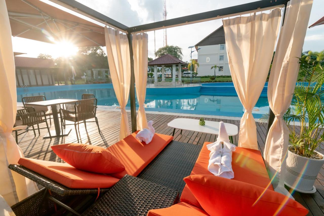 36Manor International Sport Hotel Vientiane Bagian luar foto